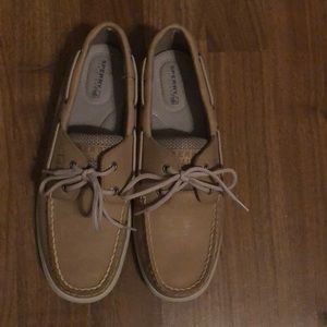 Women Sperry shoes-Brand new